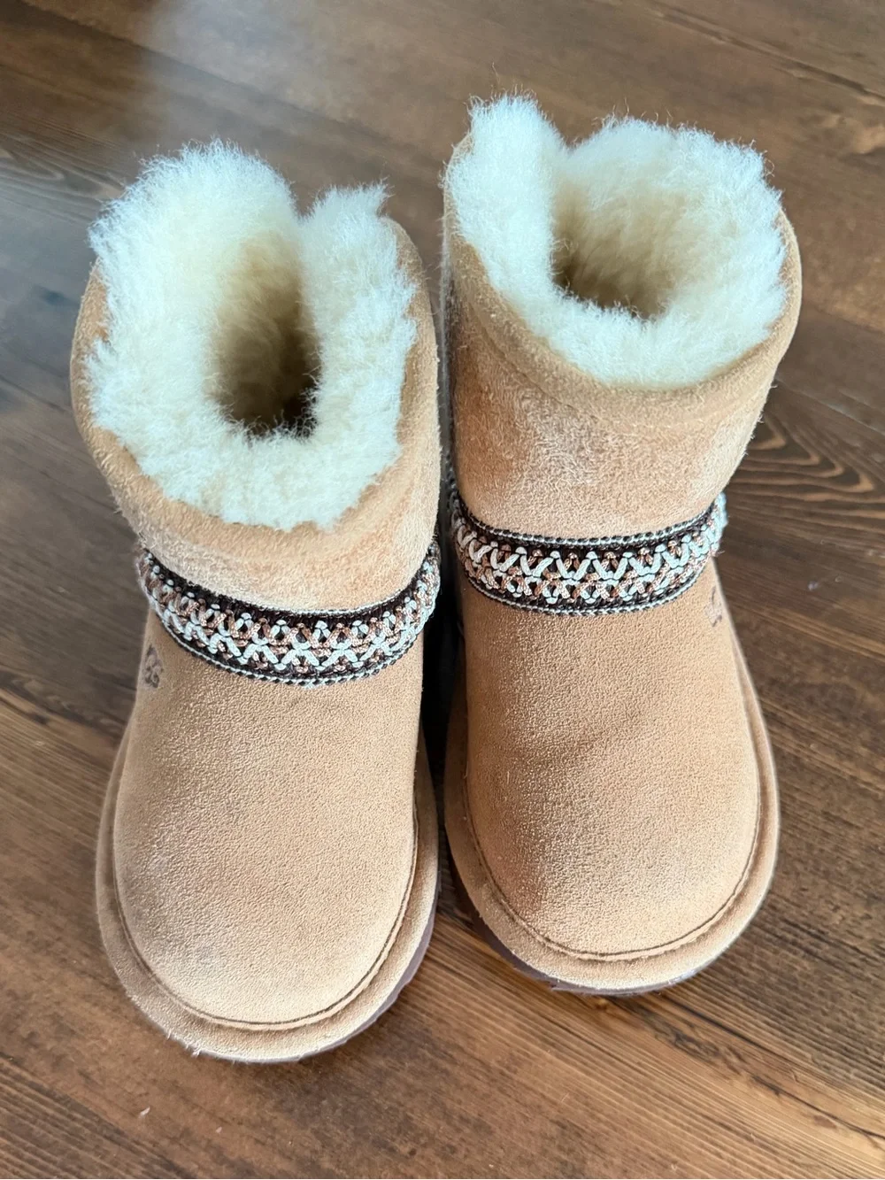 Ugg Kids Classic Faux Fur Mini Crescent Boot - Chestnut